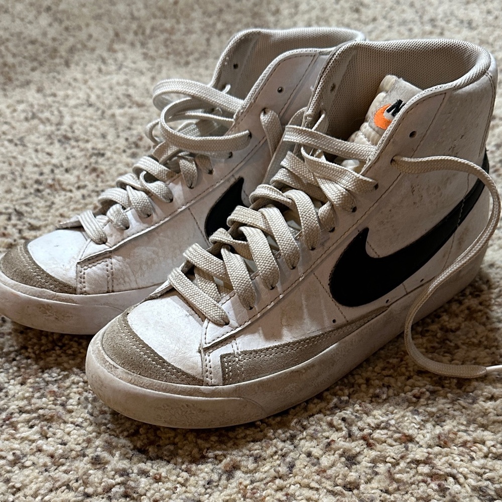 Nike High-Top Sneakers in White and Tan
